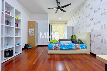 Duta Villa, Setia Alam