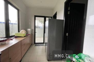 Duta Villa, Setia Alam