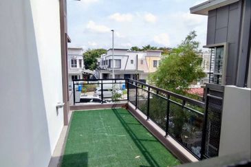 Impian 7, Setia Alam