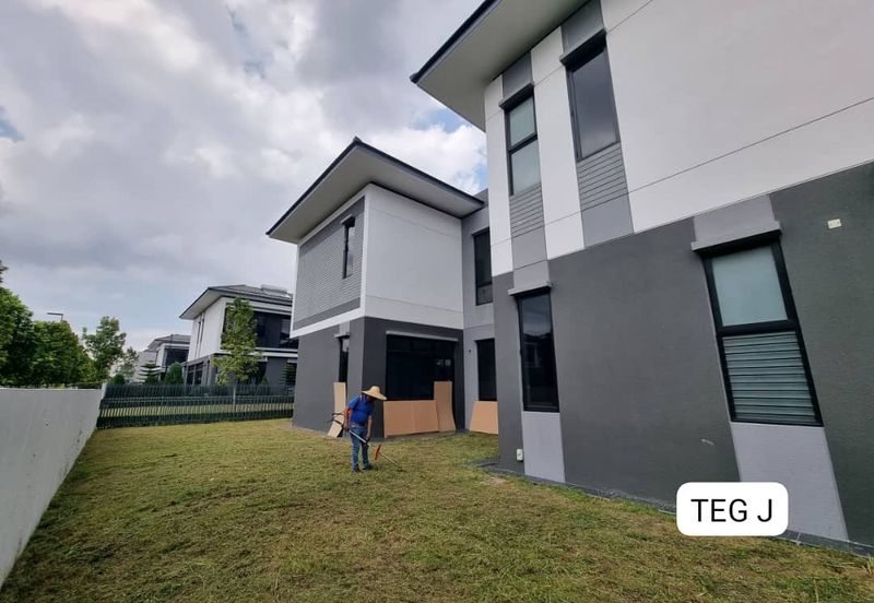 Dremien @ Eco Ardence