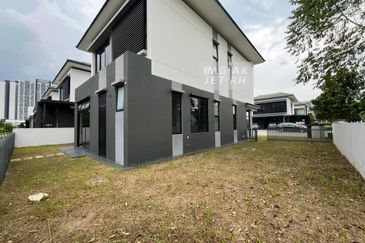 Dremien @ Eco Ardence