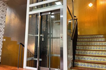 Duta Villa, Setia Alam