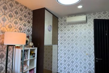 Duta Villa, Setia Alam