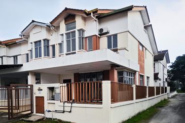 Setia Indah 9, Setia Alam