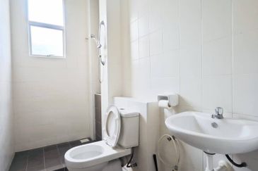 Setia Indah 9, Setia Alam