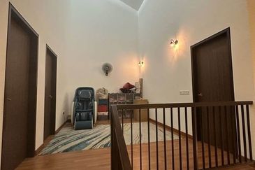 ATHIRA, Bandar Bukit Raja