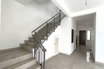 Setia Alam Setia Utama 1