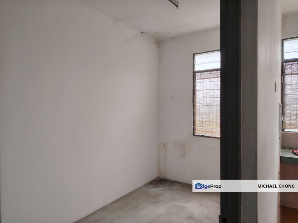 Desa Lembah Permai flat for sale, Selangor, Ampang