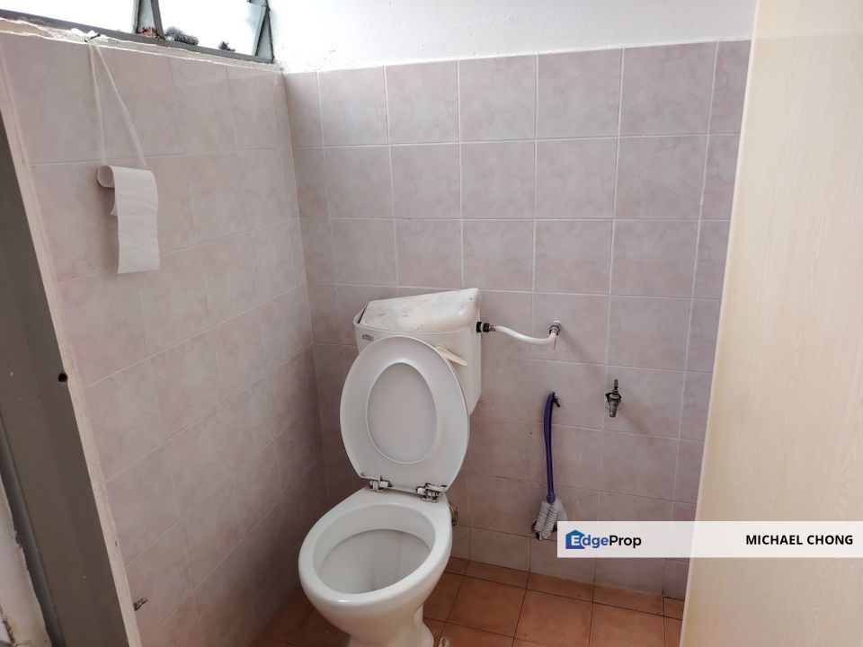 Desa Lembah Permai flat for sale, Selangor, Ampang