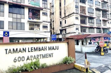 Taman Lembah Maju 600 Apartment