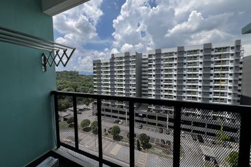 Residensi Zamrud (Zamrud Residensi)