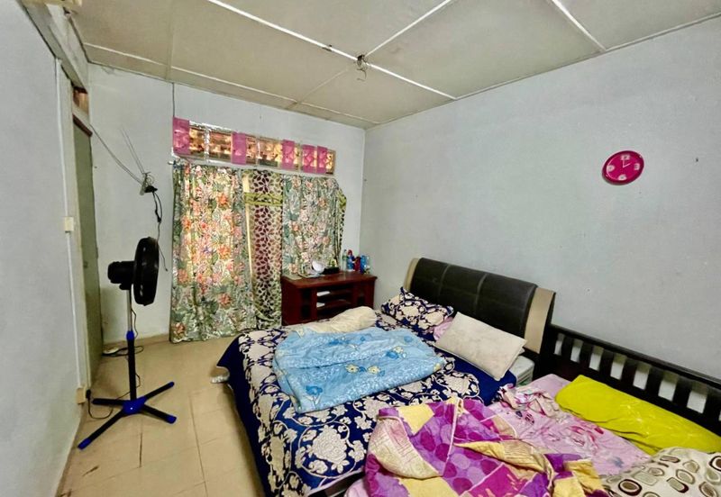2 Storey Terrace Freehold di Pekan Kajang