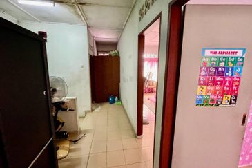 2 Storey Terrace Freehold di Pekan Kajang