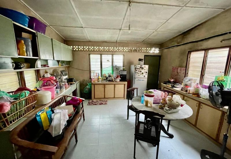 2 Storey Terrace Freehold di Pekan Kajang