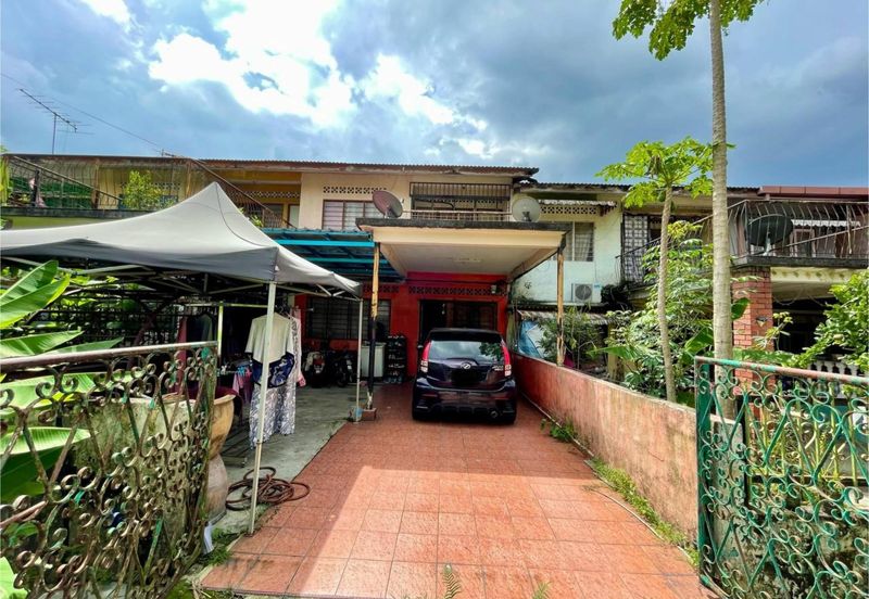 2 Storey Terrace Freehold di Pekan Kajang