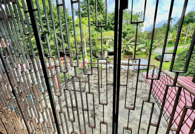 2 Storey Terrace Freehold di Pekan Kajang