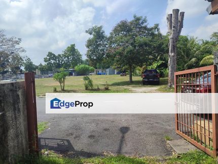 MURAH (Depan Padang) 2 Tingkat, Below Mv di Bandar Bukit Mahkota, Bangi, Selangor, Bangi