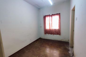 Seksyen 2 Bandar Bukit Mahkota