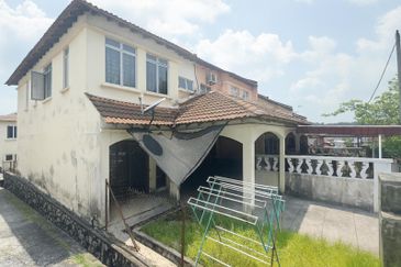 Taman Mawar, Bandar Baru Salak Tinggi