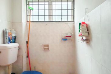 Taman Mawar, Bandar Baru Salak Tinggi