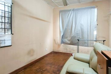 Taman Mawar, Bandar Baru Salak Tinggi