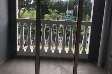 Tuan 2egacy (Tuan Residency 2)