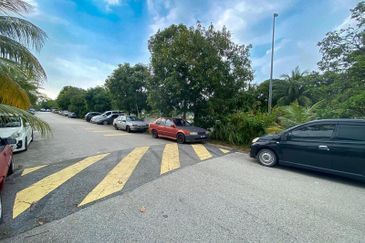 Lorong Naluri Sukma 8/1