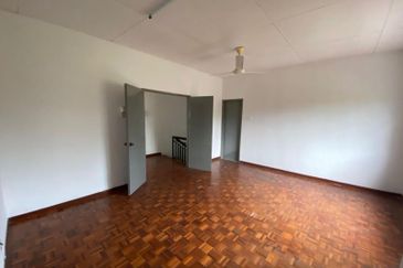 Lorong Naluri Sukma 8/1