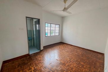 Lorong Naluri Sukma 8/1