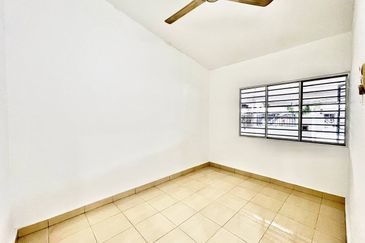 Taman Sungai Besi Indah