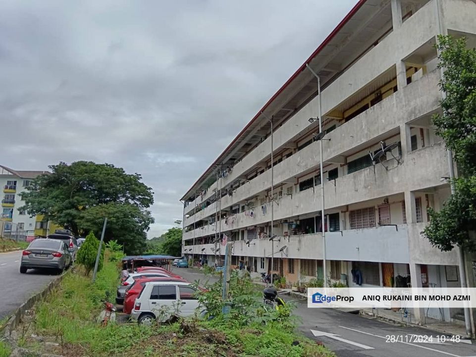 Flat Mampu Milik Pekan Kajang, Selangor, Kajang