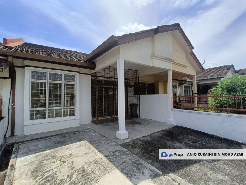 Single Storey, Tmn. Desa Cempaka Nilai, Negeri Sembilan, Nilai