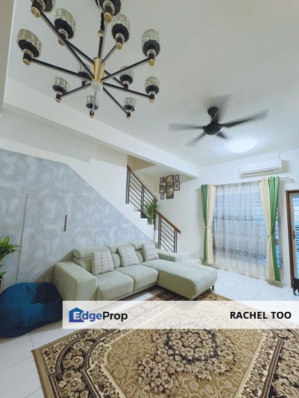 Fully Renovated & Kitchen Extended with CF 2-storey house Taman Desiran Bayu, Puchong for Sale, Selangor, Puchong