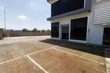 Gateway 16, Bandar Bukit Raja