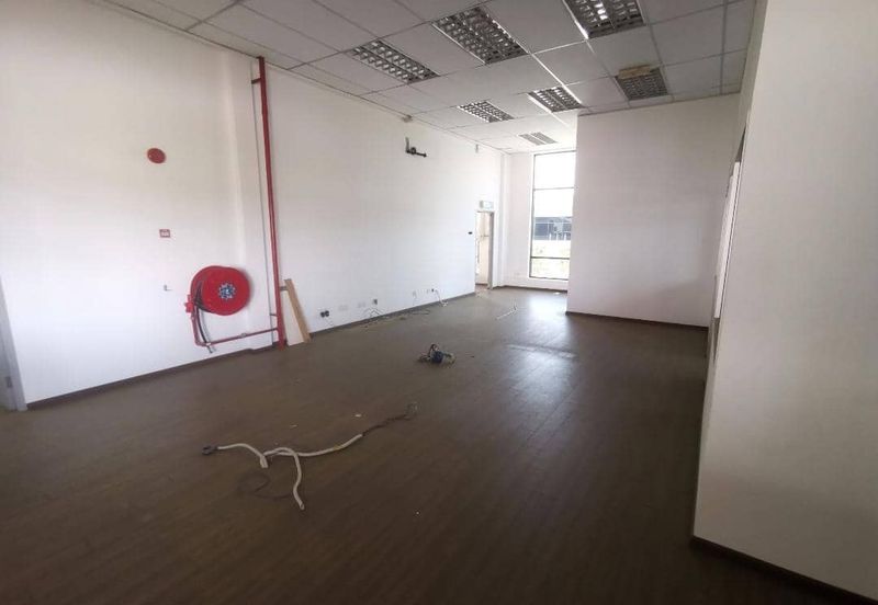 Gateway 16, Bandar Bukit Raja