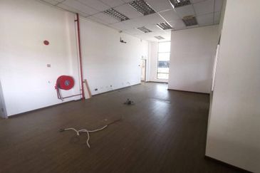 Gateway 16, Bandar Bukit Raja