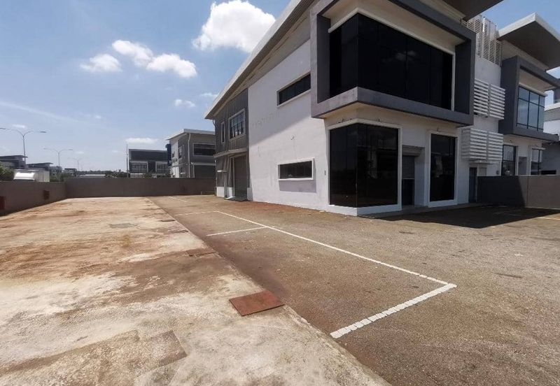 Gateway 16, Bandar Bukit Raja