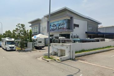 Gateway 16, Bandar Bukit Raja