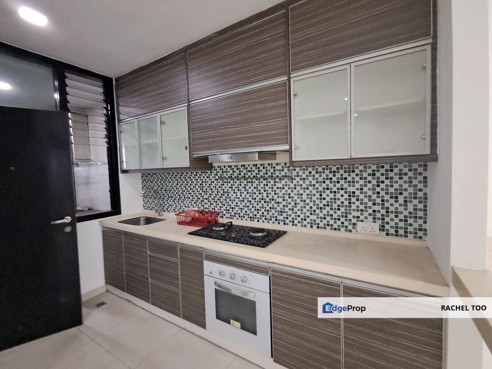 USJ One Avenue 4R3B well kept unt for sale, Selangor, USJ