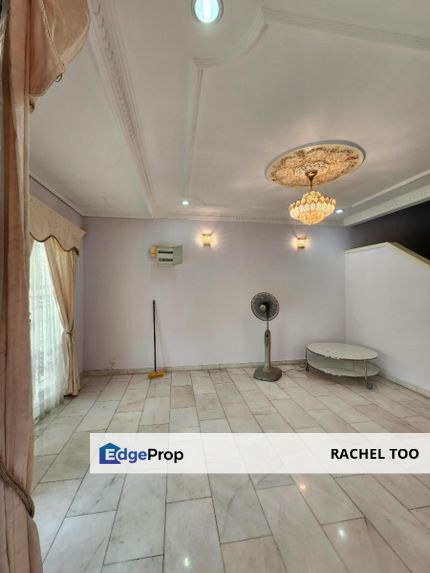 USJ 4 2str house 22x75 4R3B kitchen extended for rent, Selangor, USJ