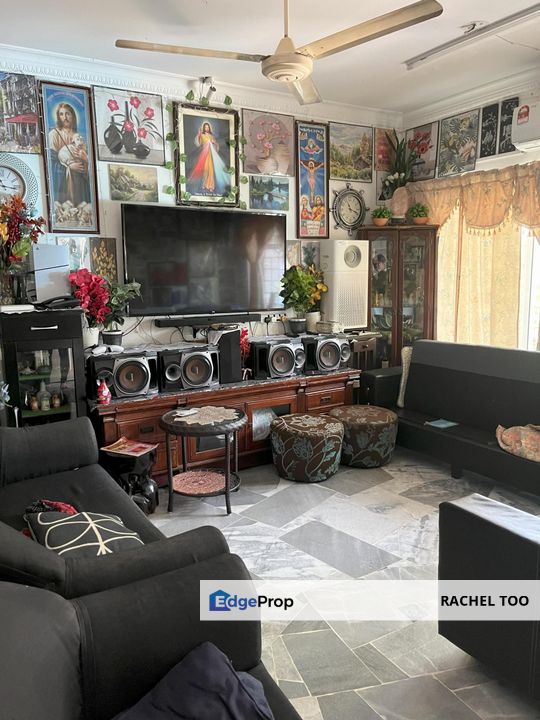 USJ 11, Subang Jaya 2-storey basic 22x70 house for rent, Selangor, Subang Jaya