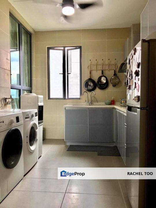 LakePark Residence, Batu Caves fully furnished & nice ready move in halal-friendly unit, Selangor, Selayang