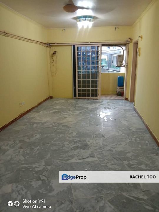 Vantage Point (Menang Ria) 3R2B 1carpark well kept unit for sale, Kuala Lumpur, Desa Petaling