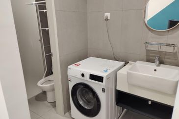 Yolo Signature Suites