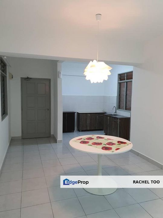 Main Place Residence USJ 21 Subang Jaya 3R2B Well Kept High Floor Unit, Selangor, USJ
