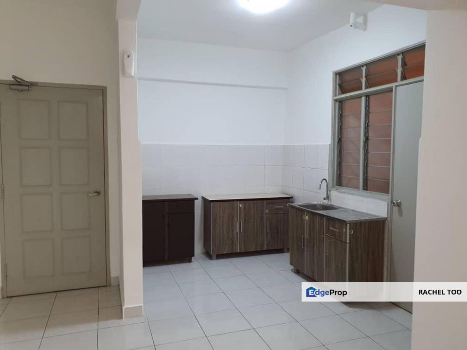 Main Place Residence USJ 21 Subang Jaya 3R2B Well Kept High Floor Unit, Selangor, USJ