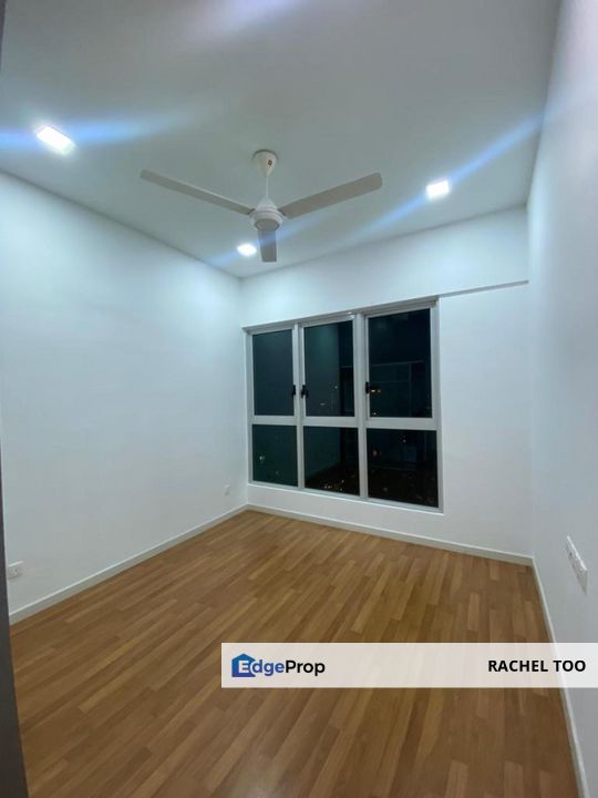 Sunway Geo Residence 3R2B partial furnish high floor unit for rent, Selangor, Subang Jaya