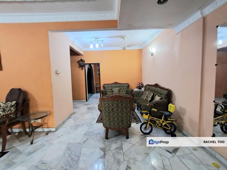 USJ 11, Subang Jaya 2sty 22x75 fully extended & big kitchen house for sale, Selangor, Subang Jaya