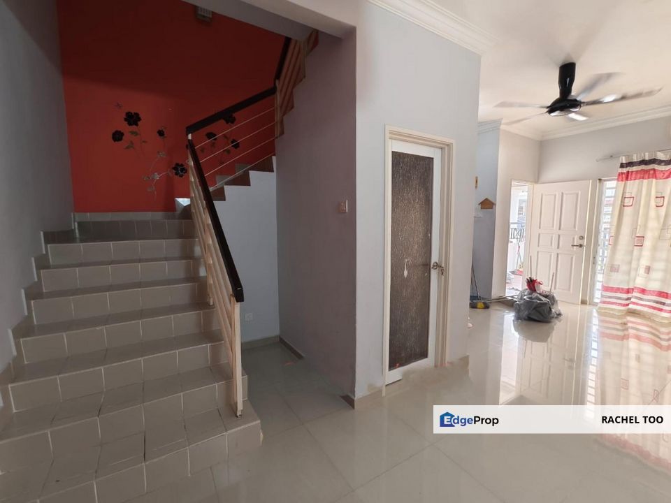 Taman Bukit Subang 2sty house ground & 1st floor fully extended, Selangor, Shah Alam