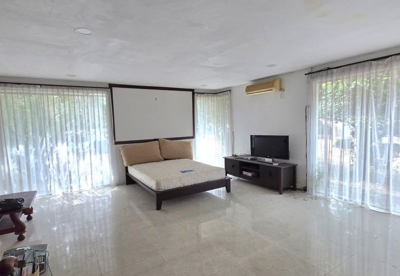 IOI Palm Villa Residence Double Storey Bungalow House For Sale / Rent